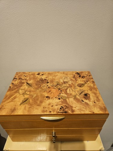 Large wooden jewellery box - wooden,