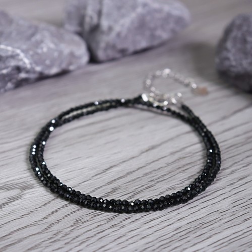 Black tourmaline 2mm - black, beaded