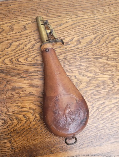 Antique leather brass - ,