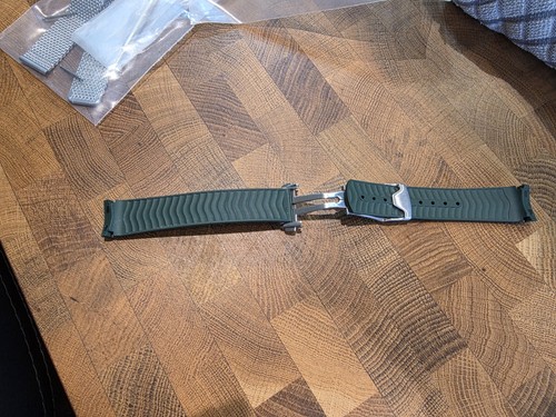 For omega 300m 20mm fkm - omega, green