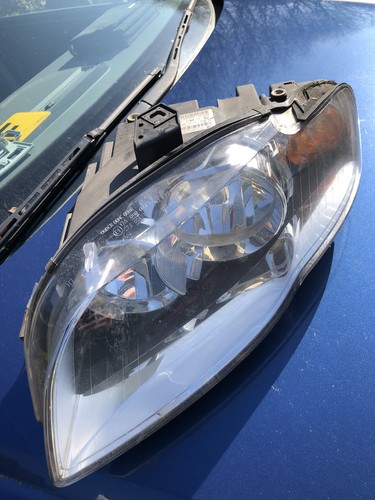 Audi passenger headlight - audi, b7