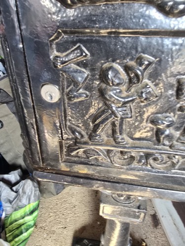 Cast iron post box - cast,