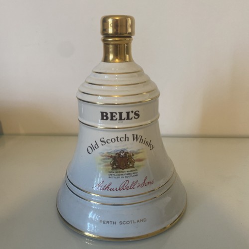 Wade commemorative bell - wade,