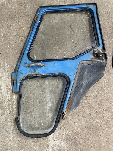 Ford 4000 sekura - ford, door