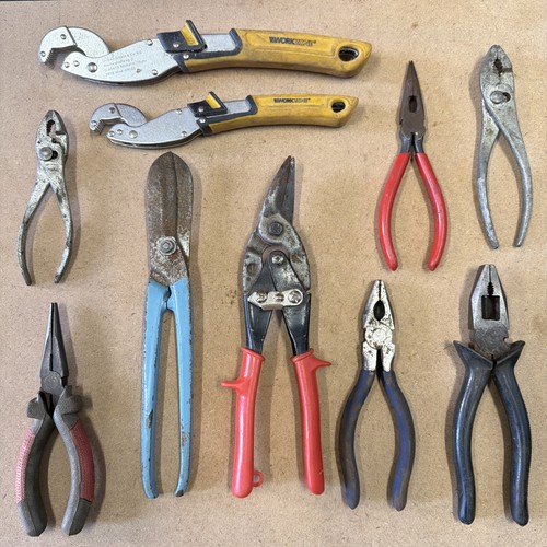Mixed pliers grips - pliers, tin