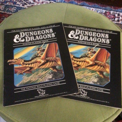 Dungeons dragons master set - dungeons,