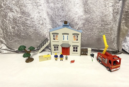 Fireman sam burning fire - fireman,