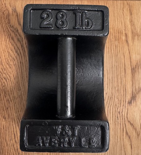 Vintage avery cast iron - ,