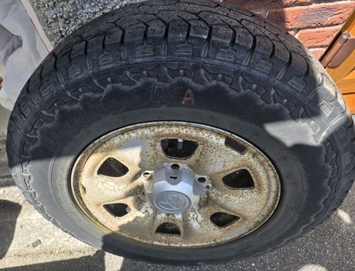 Toyota hilux inch steel - toyota, 16"