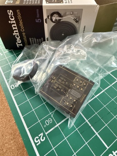 Technics miniature collection - technics,