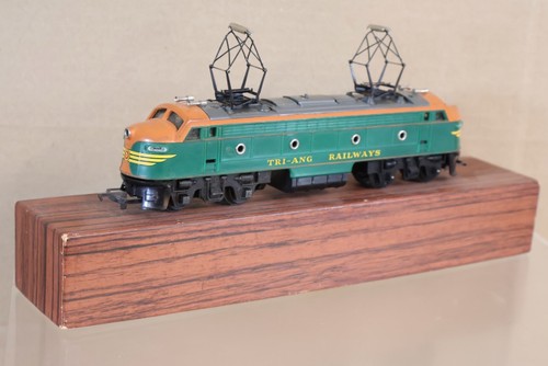 Triang r257 transcontinental - triang,