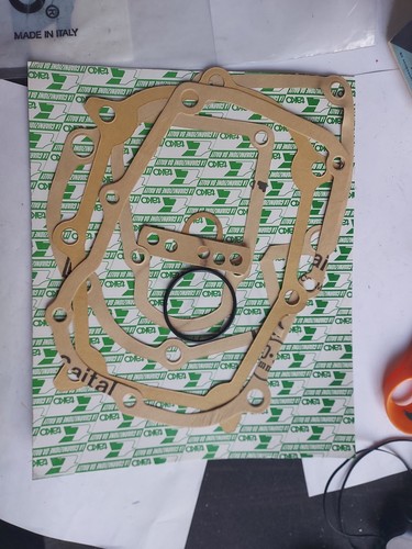 Transmission gearbox gasket - transmission,