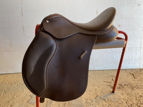 Wintec adjustable saddle - saddle, gp