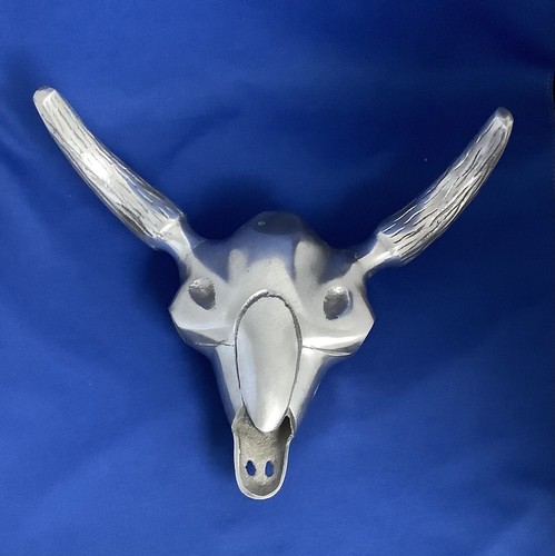 Aluminium horned cattle - cattle, /