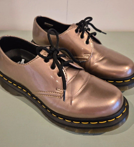Martens women size 5 - women's,