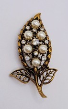Signed Coro Leaf Pin Brooch
