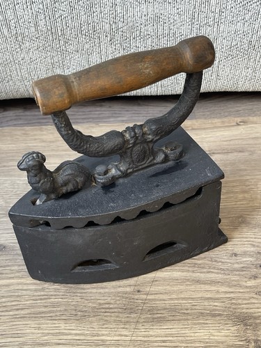 Cast iron coal - cast,