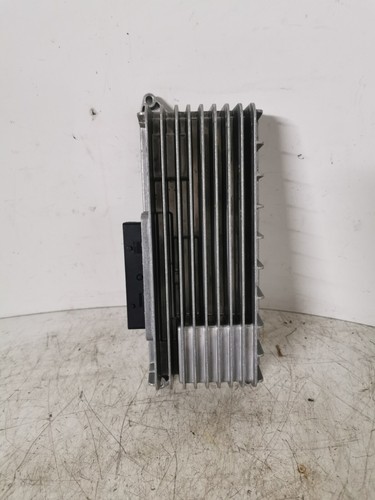 Audi sound amplifier - audi, stereo
