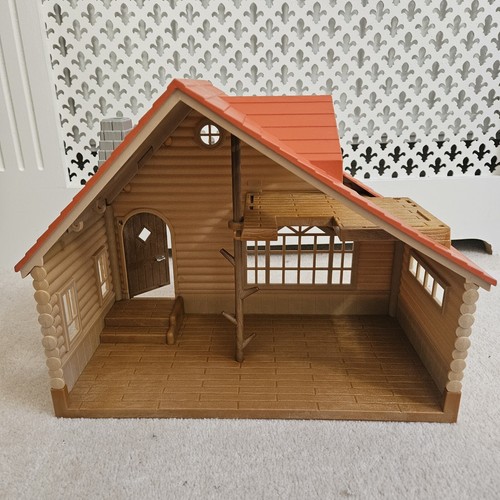 Sylvanian families log cabin - families,