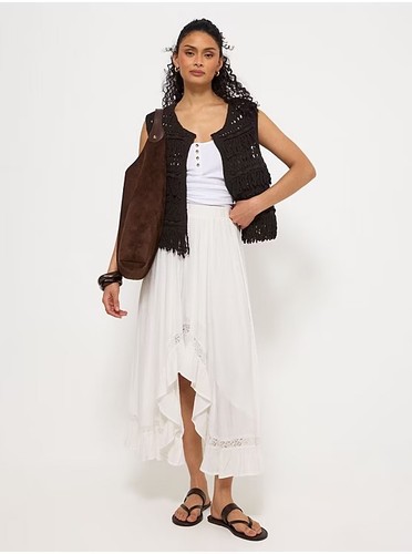 Brown crochet fringed