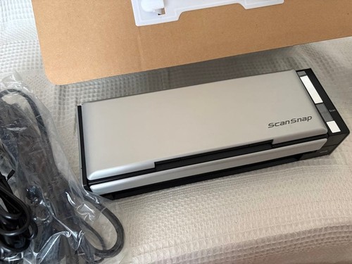 Fujitsu scansnap s1300 - fujitsu, compact