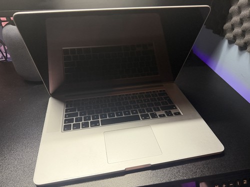 Apple macbook pro - apple,