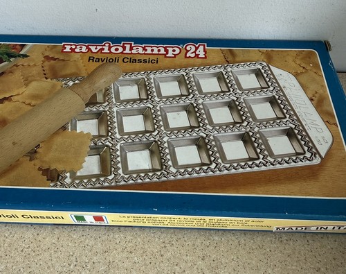 Ravioli maker mould imperia - ravioli,