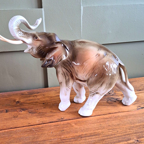 Royal dux porcelain - dux,