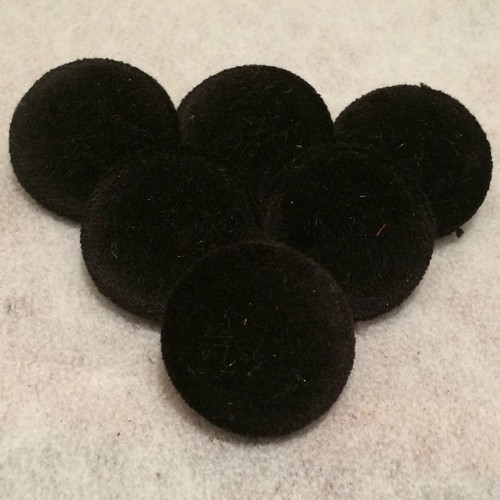 Black velvet buttons 10mm - black,