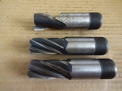 Milling cutters vertical