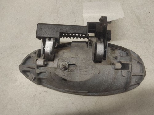 Citroen 2002 right rear - c5,