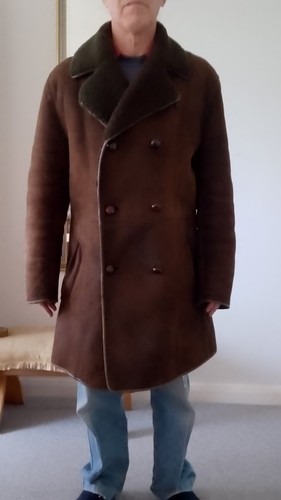 Men dark brown sheepskin - dark,