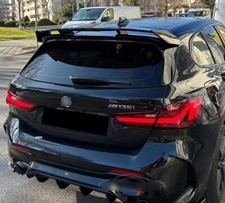 GLOSS BLACK PERFORMANCE LOOK