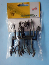 Roco Minitanks  117.  Herpa 741194. 1/87 scale . US/German Modern Soldiers.