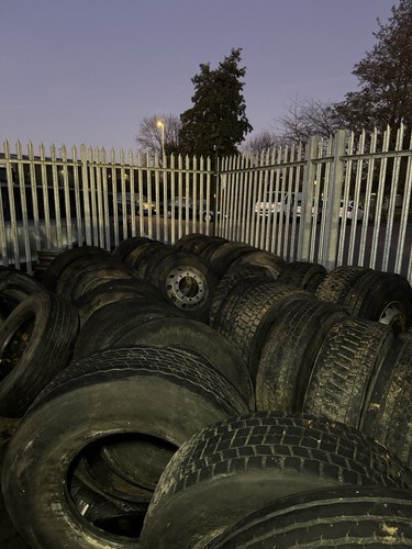 Part worn lorry truck - lorry/truck, in