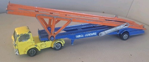Vtg corgi juniors whizzwheels - juniors,