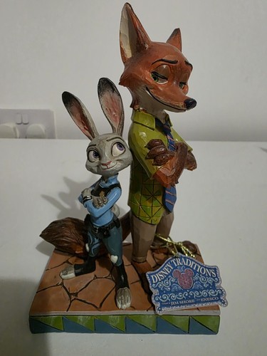 Disney traditions zootopia - disney,