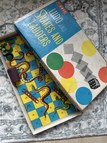 Vintage merit ludo snakes - ludo,