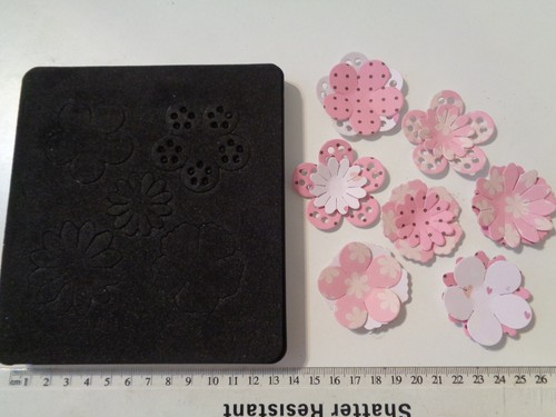 Sizzix bigz floressa flowers - sizzix,
