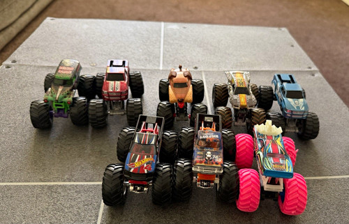 Hot wheels monster - wheels,