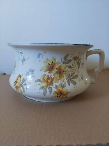 Chamber pot co b late - -,