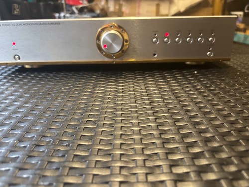 Musical fidelity dual mono - fidelity, a3