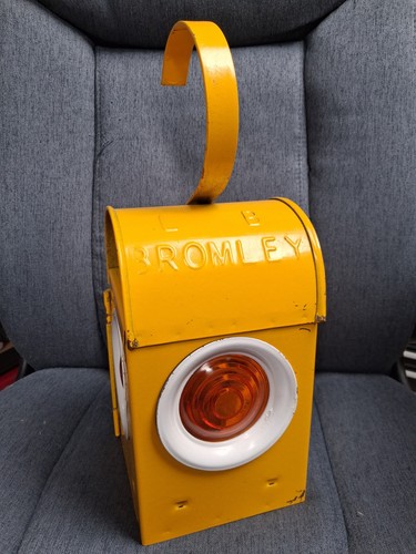 Paraffin road lamp railway - lamp,