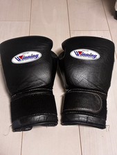 Winning Boxing Gloves 14oz Black JAPAN Used