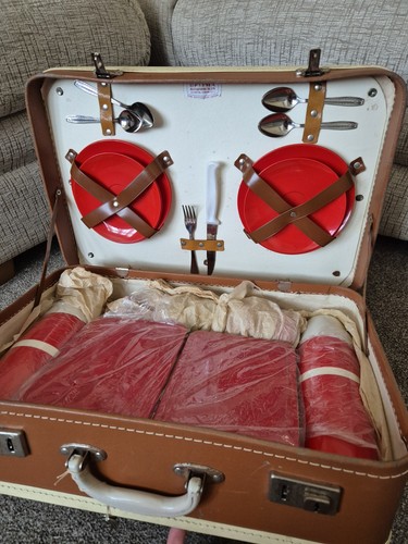 Vintage optima suitcase - vintage,