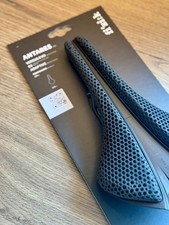 BRAND NEW - Fizik Antares