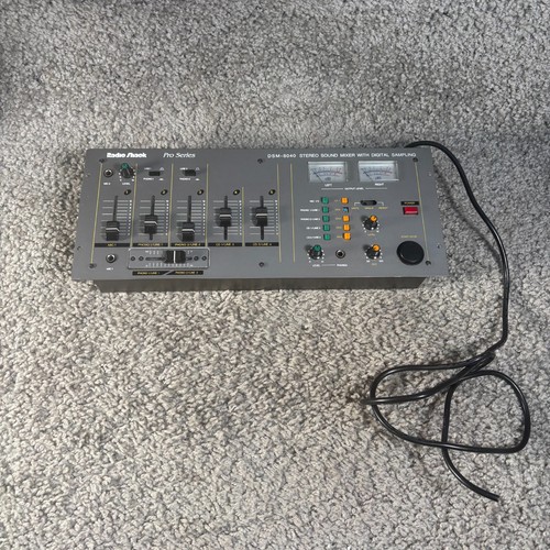 Radio shack pro series - radio,