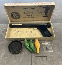 1924 Antique USA made Bulls