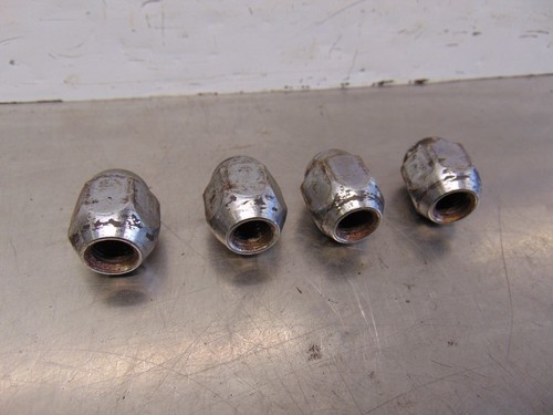 Toyota starlet wheel nuts p90 - toyota,