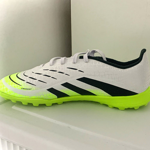 Adidas predator astro sole - predator,